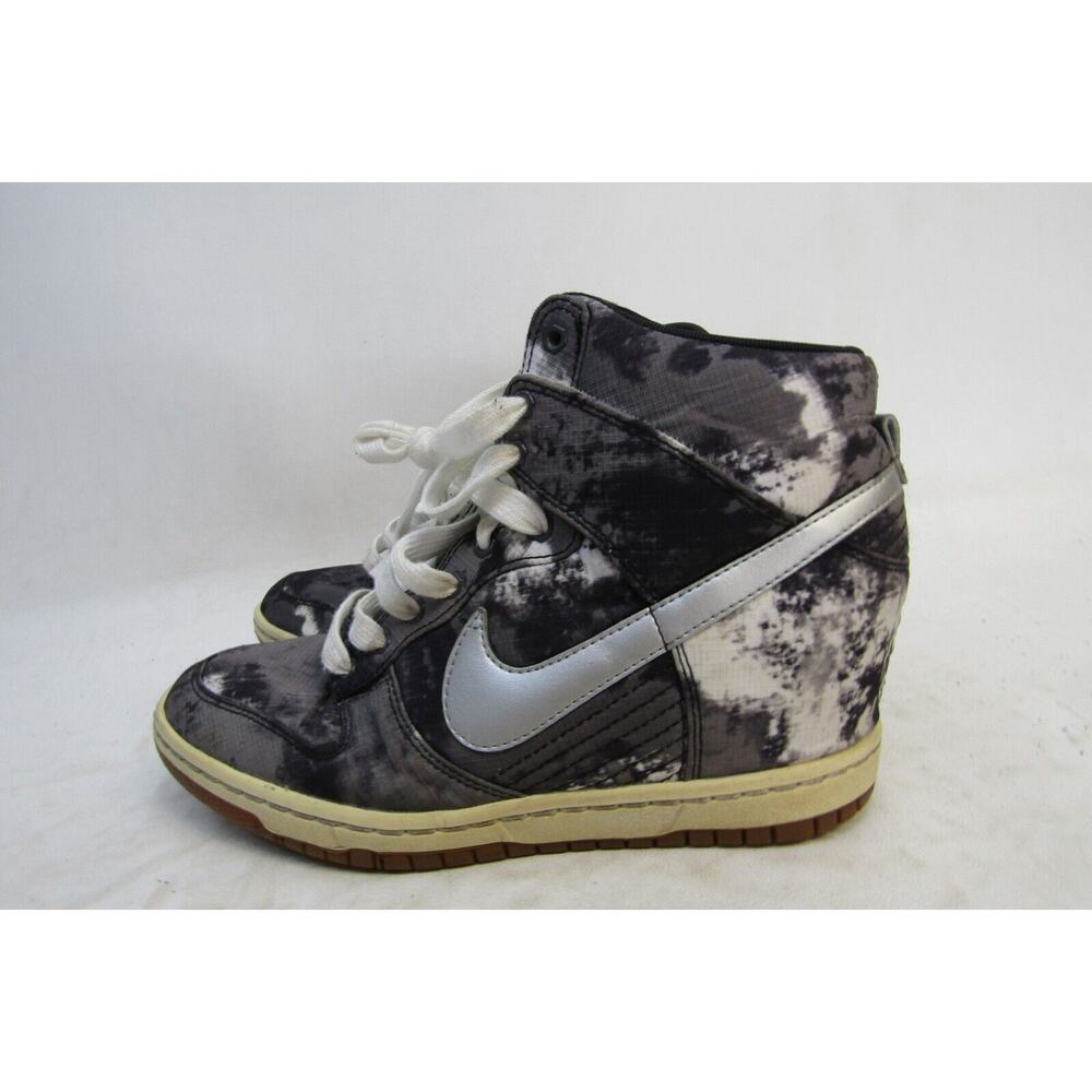 NIKE Sky Hi Dunk Women Sz 7 Black Tie Dye Fabric Lace Up Hidden Wedge Sneaker